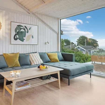 Casa de Férias Beautiful In Bjert With Wifi