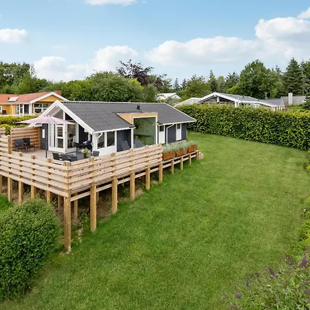 Beautiful In Bjert With Wifi Casa de Férias Binderup Strand