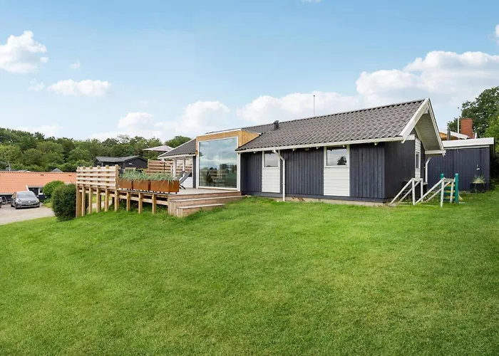 Beautiful In Bjert With Wifi Holiday home Binderup Strand